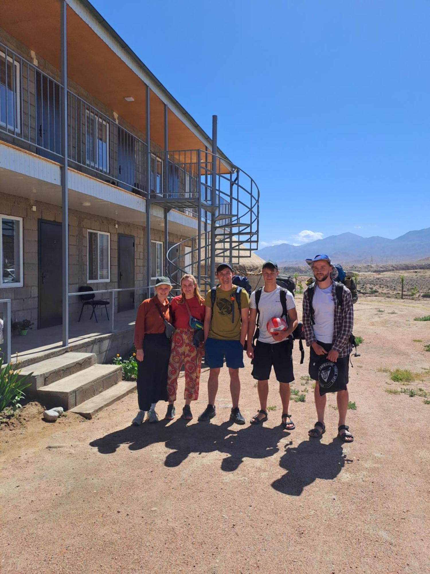 "Ailun" Guest House Tong Kültér fotó