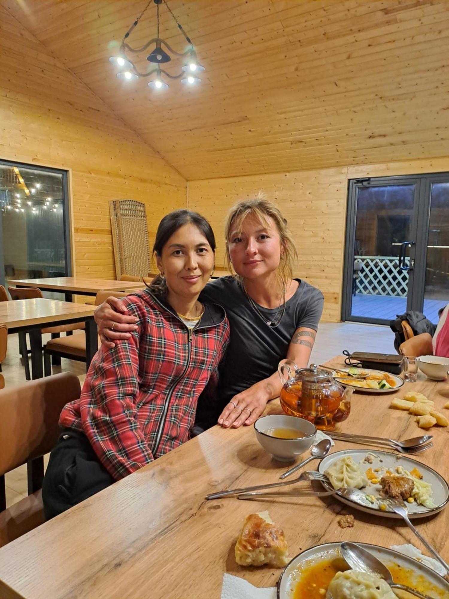 "Ailun" Guest House Tong Kültér fotó